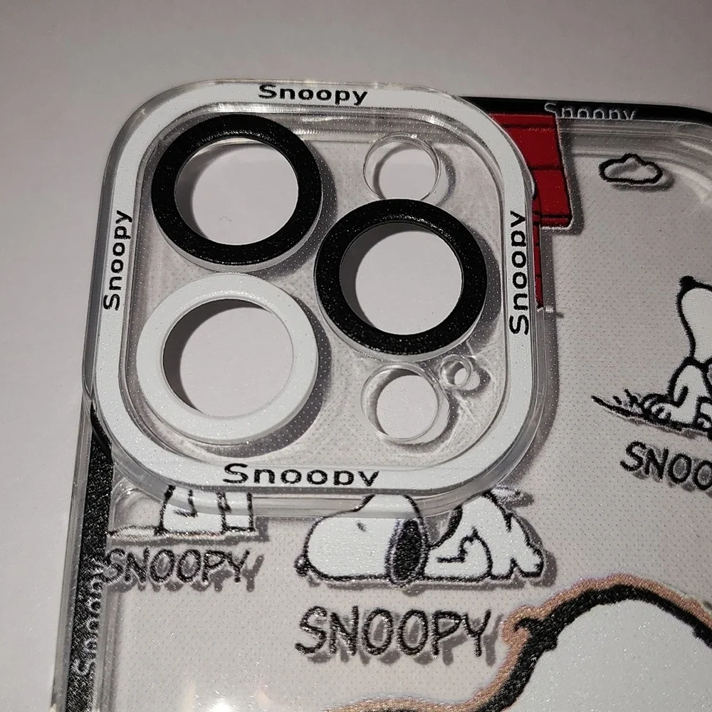 Brand new Apple IPhone 🍎 15 Pro Max Peanuts Snoopy soft Silicone Phone